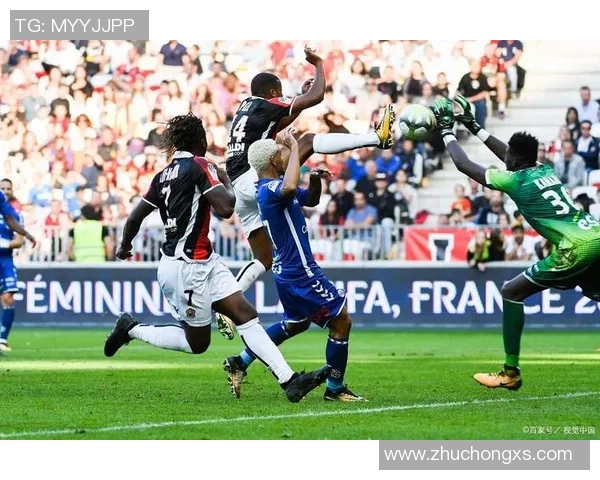 欧冠激战巴黎圣日耳曼对阵里昂精彩直播全程回顾与分析